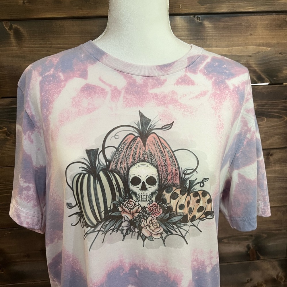 Bleached Sublimated Bella+Canvas Pumpkin Skull‎ Design